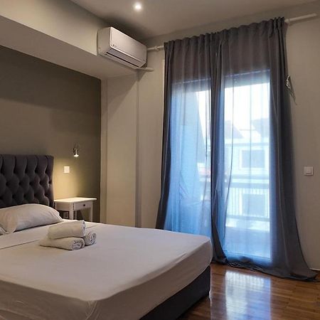 Athens City Themis 8 Luaran gambar