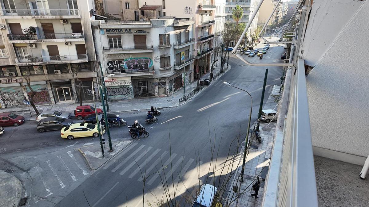 Athens City Themis 8 Luaran gambar